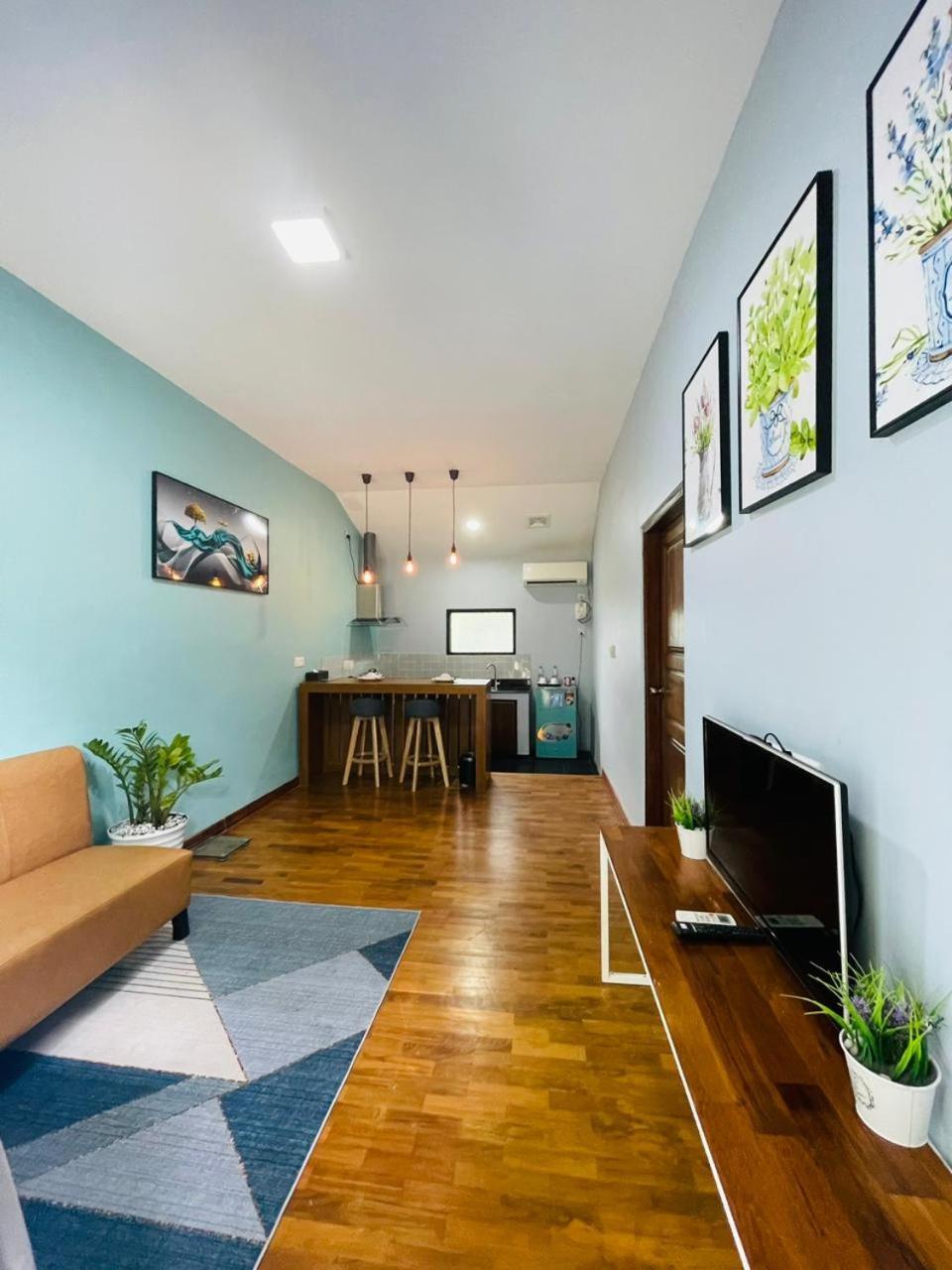 WH Hotel & Service Apartment Thanlyin Exterior foto