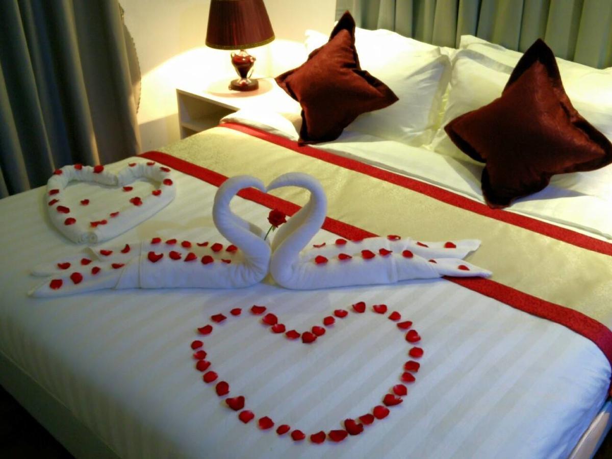 WH Hotel & Service Apartment Thanlyin Exterior foto